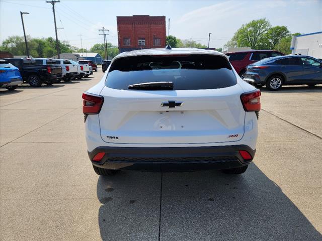 2025 Chevrolet Trax RS