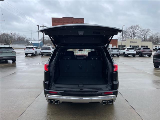 2024 GMC Acadia Denali