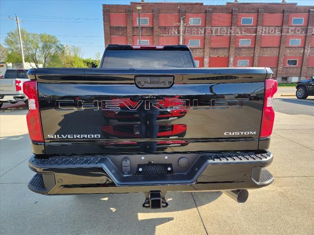 2025 Chevrolet Silverado 2500HD Custom