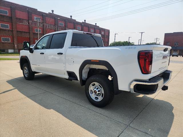 2025 GMC Sierra 2500HD Pro