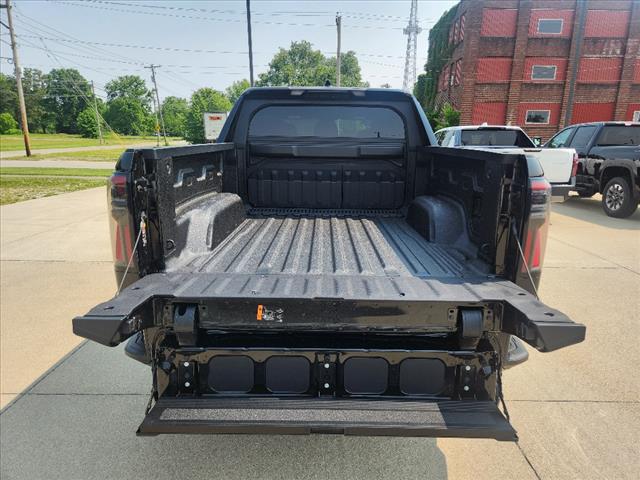 2025 GMC Sierra EV Denali