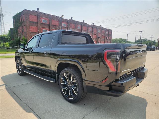 2025 GMC Sierra EV Denali