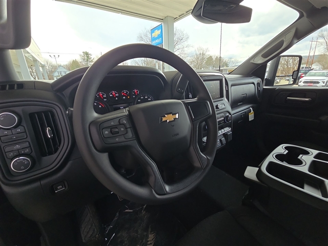 2025 Chevrolet Silverado 2500HD Custom
