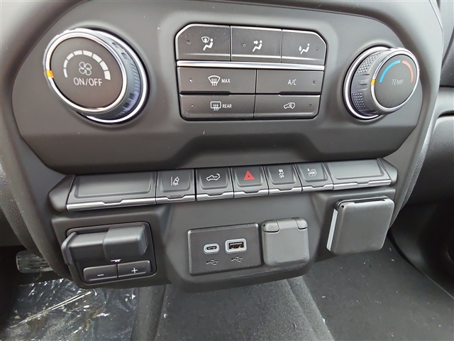 2025 Chevrolet Silverado 2500HD Custom