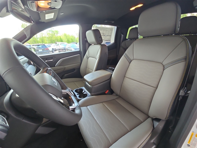 2025 Chevrolet Colorado ZR2