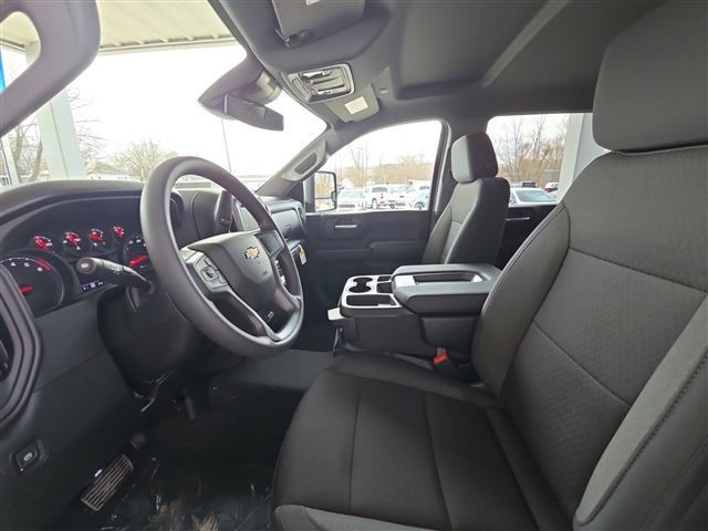 2025 Chevrolet Silverado 2500HD Custom