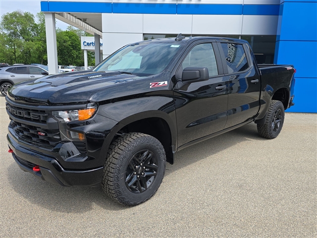 2025 Chevrolet Silverado 1500 Custom Trail Boss