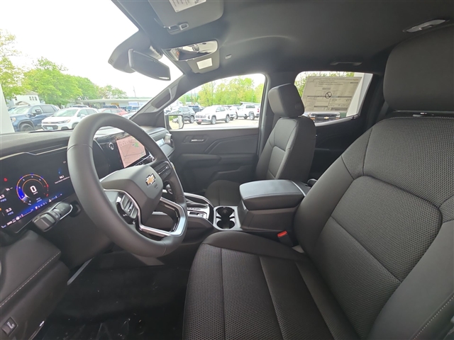 2025 Chevrolet Colorado LT