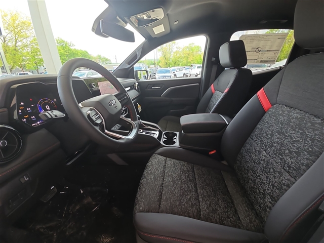 2025 Chevrolet Colorado Z71