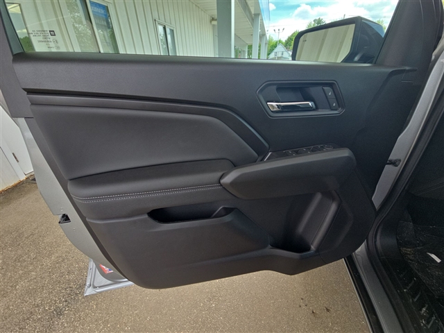2025 Chevrolet Colorado LT
