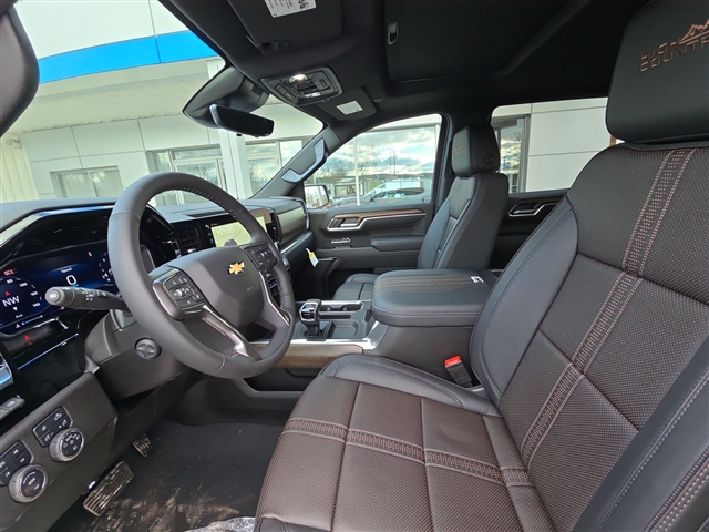 2025 Chevrolet Silverado 1500 High Country