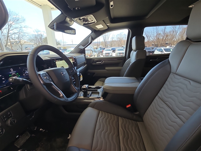 2025 Chevrolet Silverado 1500 ZR2
