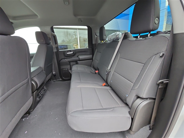 2025 Chevrolet Silverado 2500HD Custom