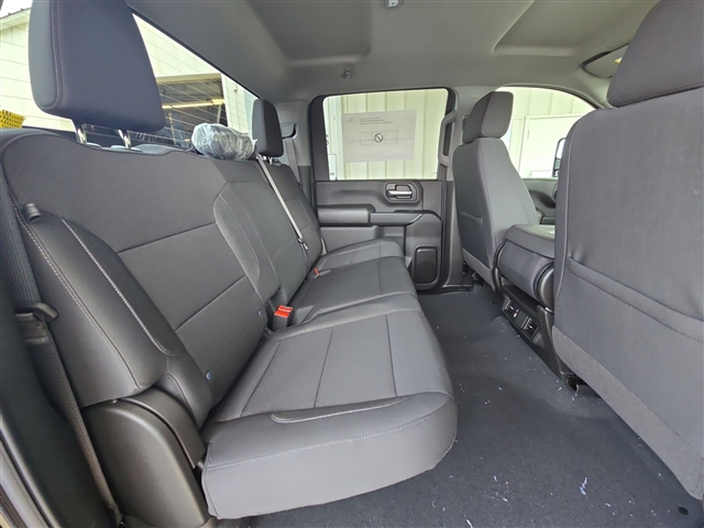 2025 Chevrolet Silverado 2500HD Custom