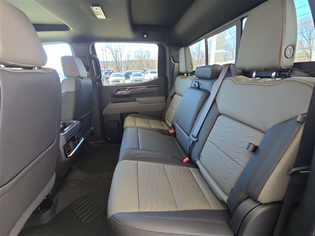 2025 Chevrolet Silverado 1500 ZR2