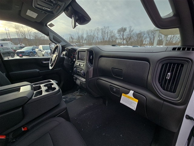 2025 Chevrolet Silverado 3500HD Work Truck