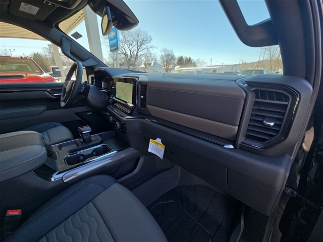 2025 Chevrolet Silverado 1500 ZR2