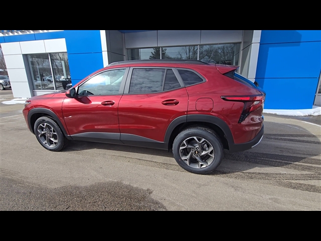 2025 Chevrolet Trax LT
