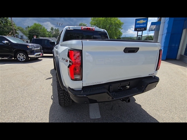 2025 Chevrolet Colorado ZR2