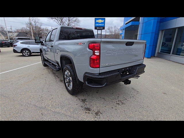 2025 Chevrolet Silverado 2500HD Custom