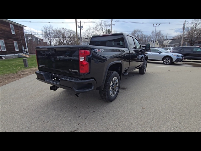 2025 Chevrolet Silverado 2500HD Custom