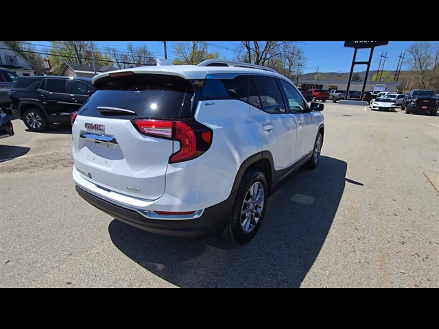 2022 GMC Terrain SLT