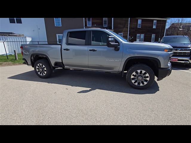 2025 Chevrolet Silverado 2500HD Custom