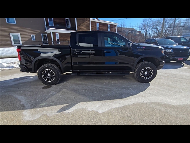2025 Chevrolet Silverado 1500 ZR2