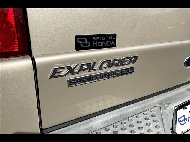 2005 Ford Explorer Sport Trac XLS