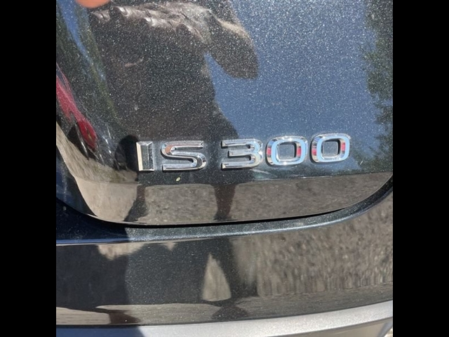2022 Lexus IS 300 Base