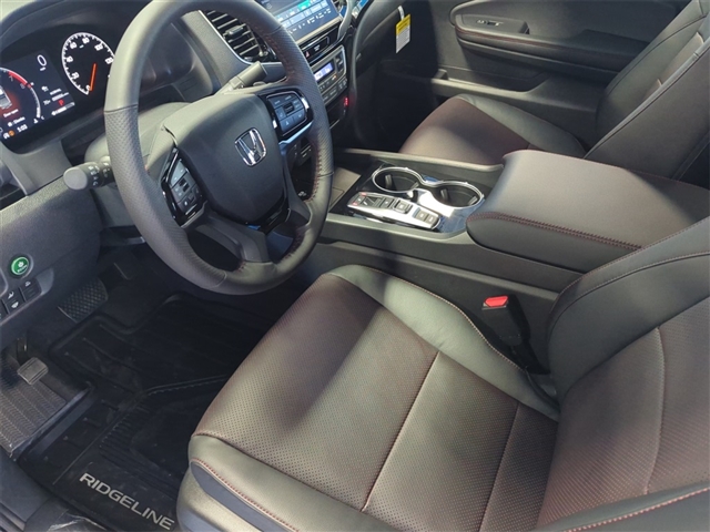 2025 Honda Ridgeline Black Edition