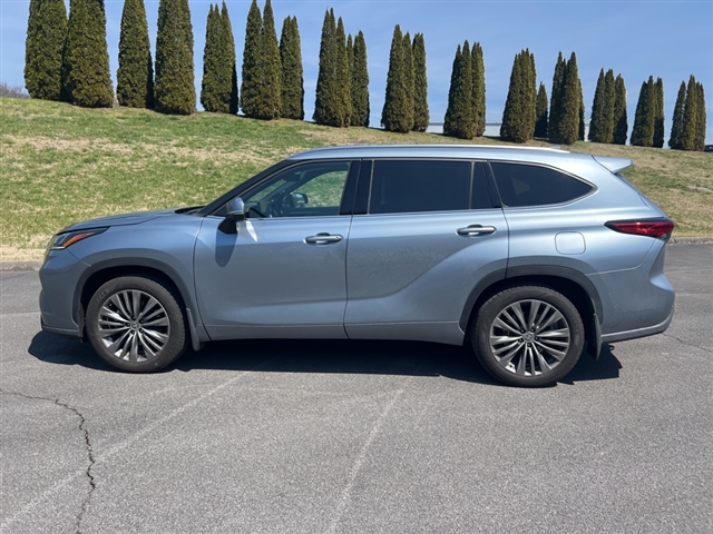 2021 Toyota Highlander Platinum