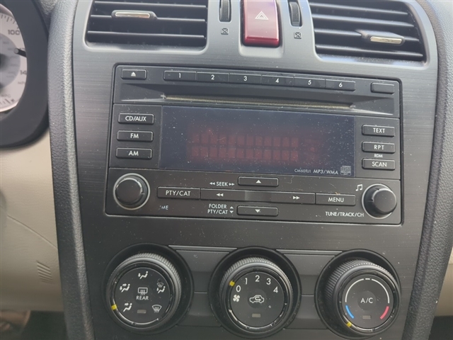 2012 Subaru Impreza 2.0i
