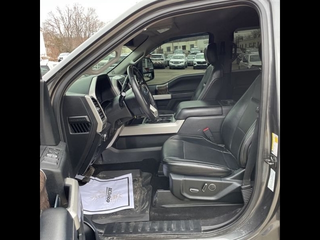 2019 Ford F-350 Super Duty Lariat