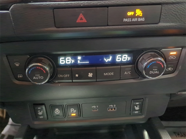 2022 Nissan Frontier SV