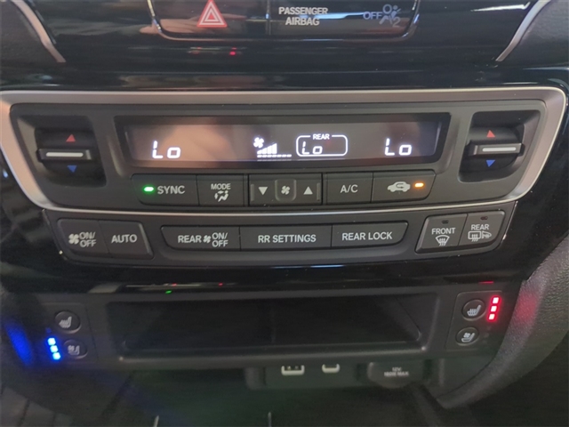 2025 Honda Ridgeline Black Edition
