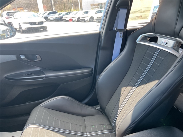 2022 Hyundai VELOSTER N Base