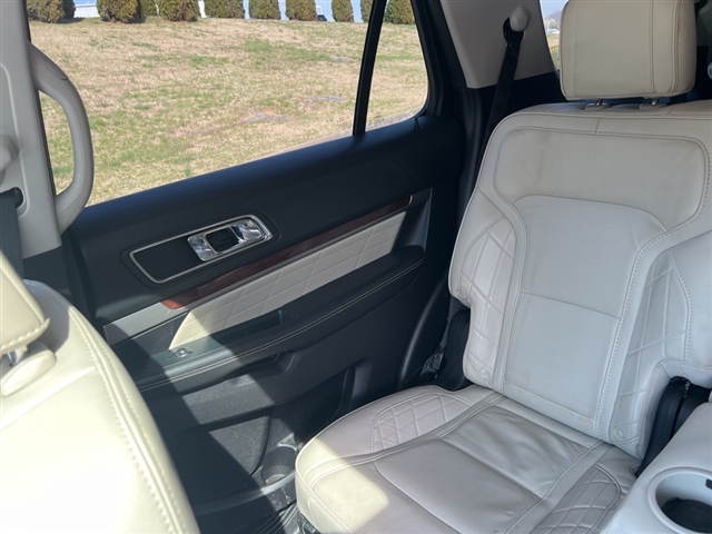 2018 Ford Explorer Platinum