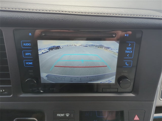 2017 Toyota Sienna XLE 7-Passenger