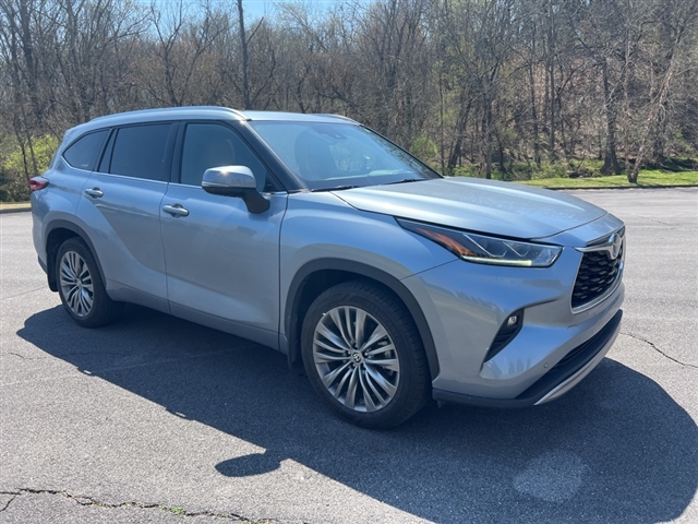 2021 Toyota Highlander Platinum