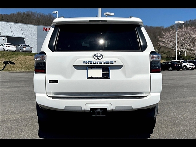 2016 Toyota 4Runner SR5 Premium