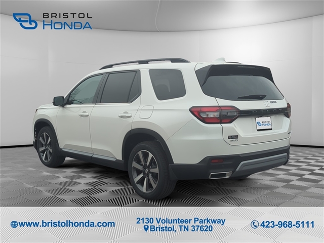 2025 Honda Pilot Touring