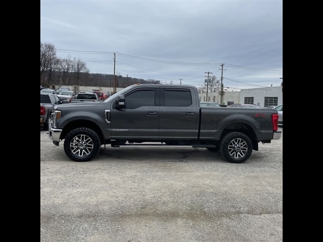 2019 Ford F-350 Super Duty Lariat