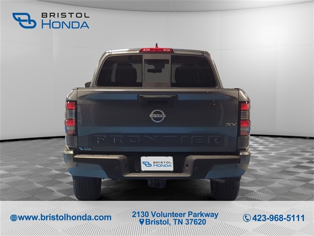 2022 Nissan Frontier SV