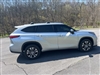 2022 Toyota Highlander XLE - thumbnail 6