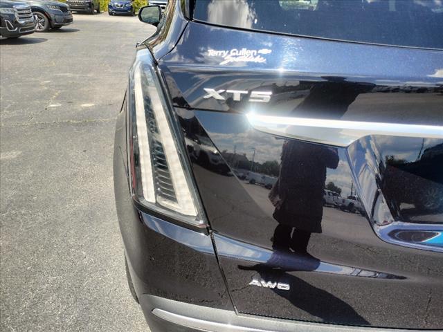 2021 Cadillac XT5 Sport