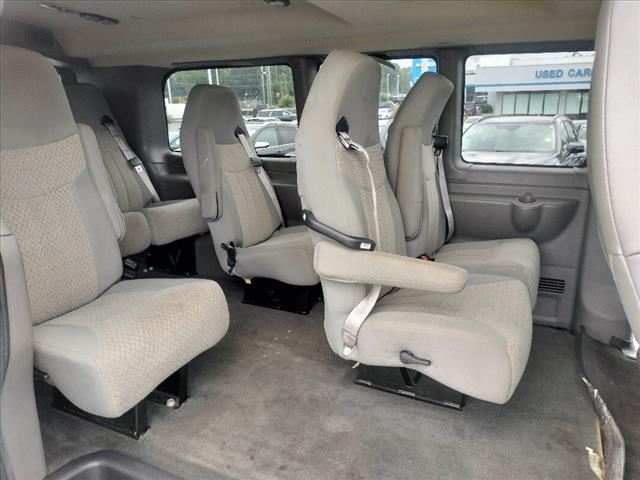 2017 Chevrolet Express LT 2500