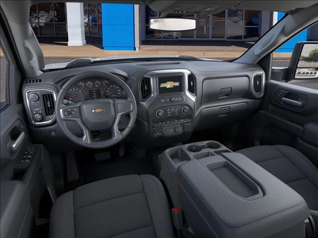 2025 Chevrolet Silverado 2500HD Custom