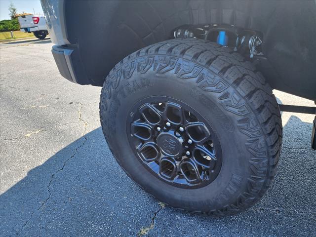 2024 Chevrolet Silverado 2500HD ZR2