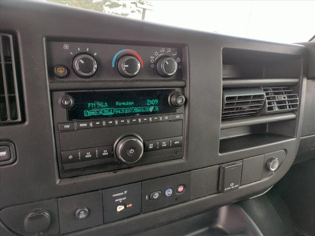 2017 Chevrolet Express LT 2500